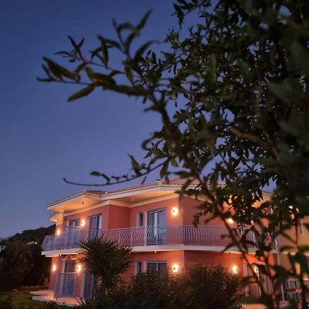 Julietta Suites Аргостолион Экстерьер фото